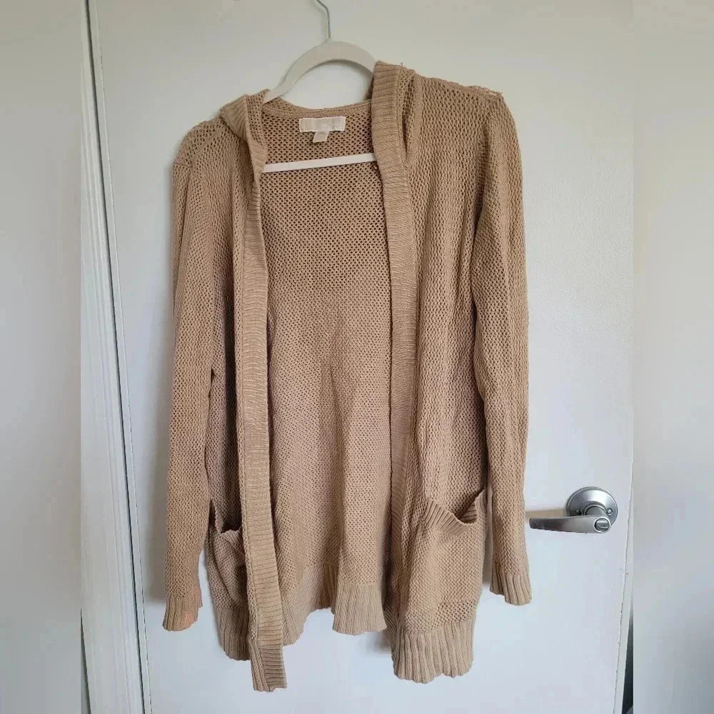 Micheal Kors tan hooded cardigan size M. It has an open from with a hood on